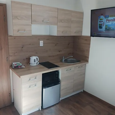 Apartment Katy Rajecke Teplice